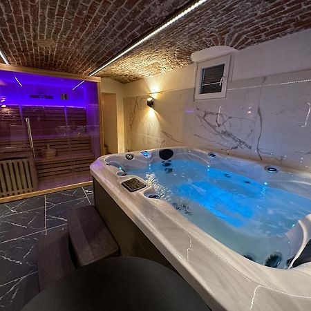 Le Bijou - Appartement, Sauna Et Jacuzzi - リール エクステリア 写真