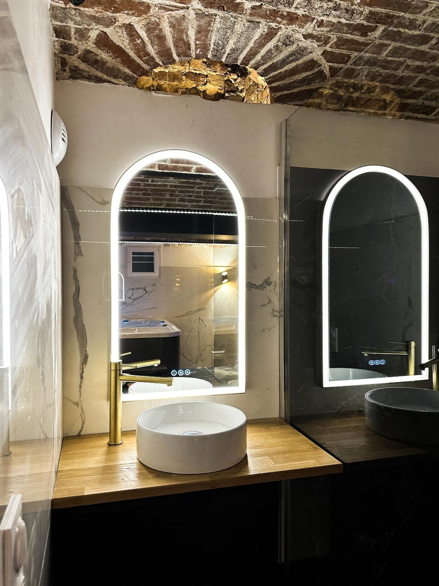 Le Bijou - Appartement, Sauna Et Jacuzzi - リール エクステリア 写真
