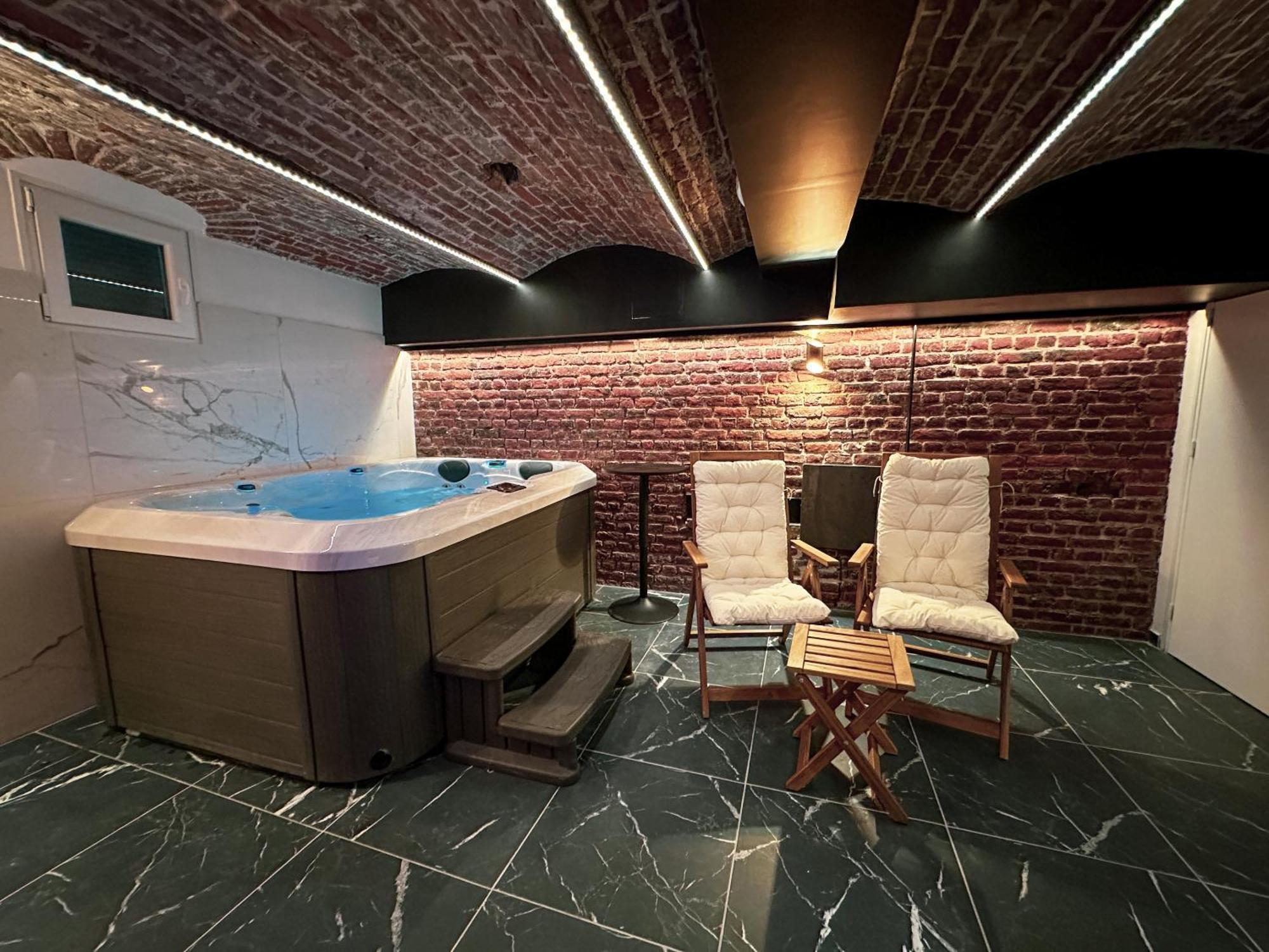 Le Bijou - Appartement, Sauna Et Jacuzzi - リール エクステリア 写真